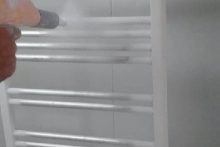  تولید و فروش انواع رادیاتور شوفاژ مدل پره ای، پانلی و حوله خشک کن حمام